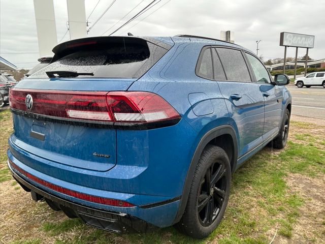 Used 2025 Volkswagen Atlas Cross Sport SEL R-Line AWD/4WD image 4