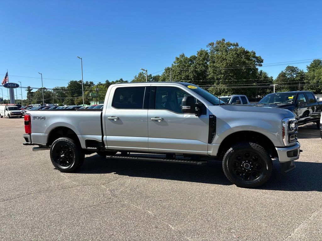 Used 2024 Ford F250 XLT w/ Black Appearance Package AWD/4WD image 2