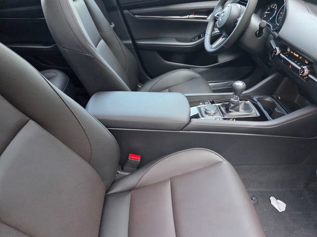 New 2026 MAZDA MAZDA3 2.5 S Hatchback w/ Premium Pkg FWD image 15