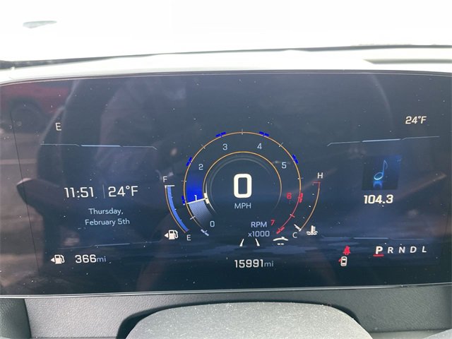 Used 2025 Chevrolet Traverse LT image 15