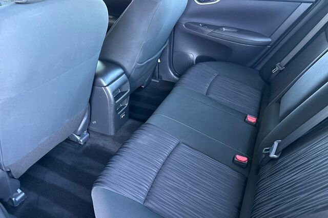 Used 2019 Nissan Sentra SV FWD image 12