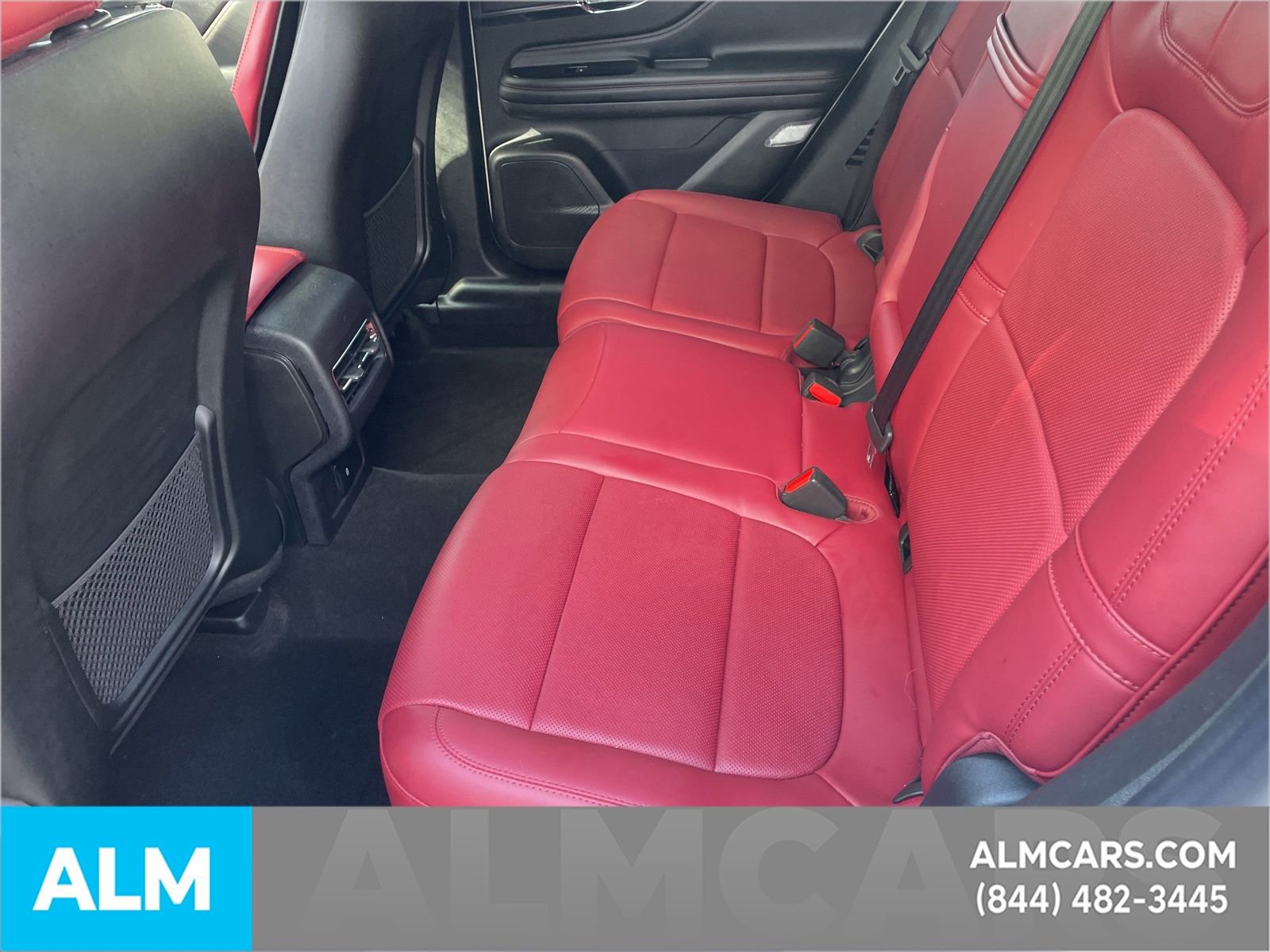 Used 2024 Lincoln Corsair Reserve w/ Jet Appearance Package image 12