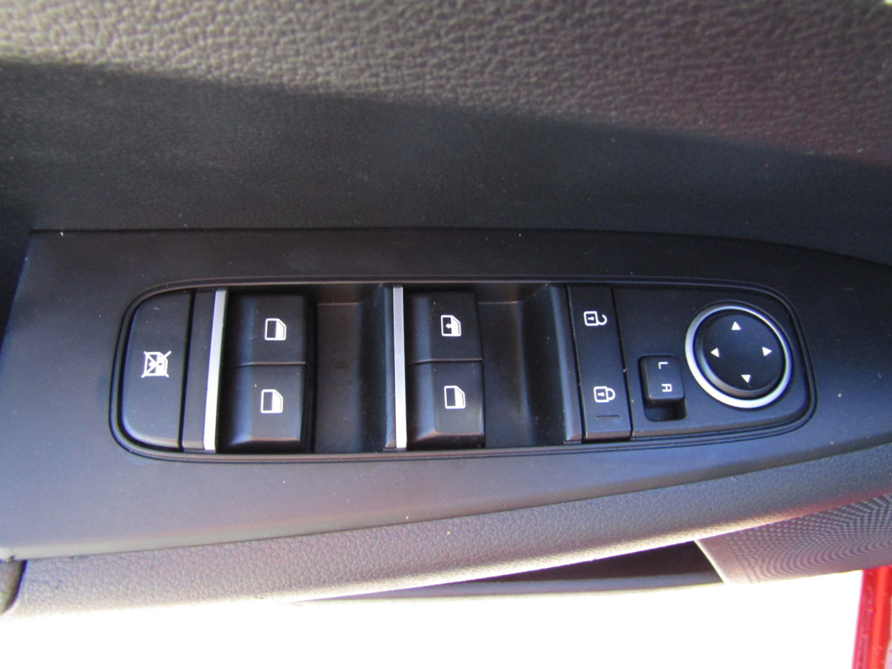 Used 2022 Kia Forte LXS w/ LXS Technology Package image 11