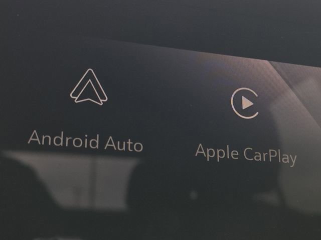 Used 2024 Buick Encore GX Sport Touring image 5