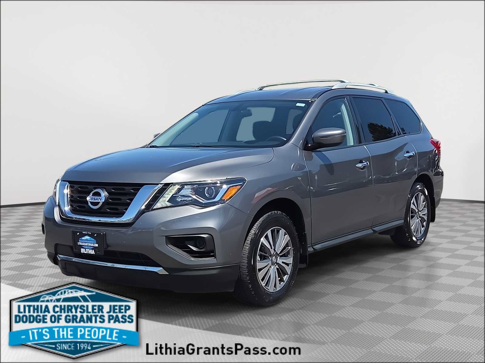 Used 2020 Nissan Pathfinder S