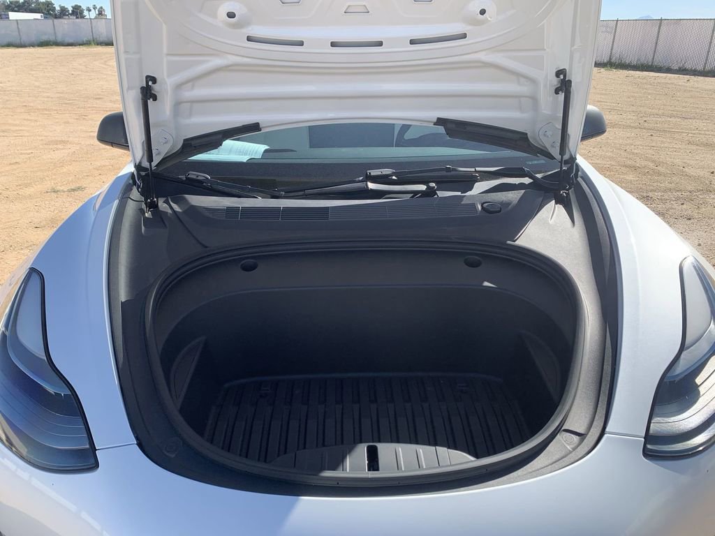 Used 2022 Tesla Model 3 Performance image 28