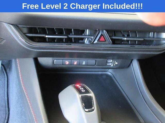 Used 2025 Dodge Charger R/T w/ Quick Order Package 25M R/T image 21