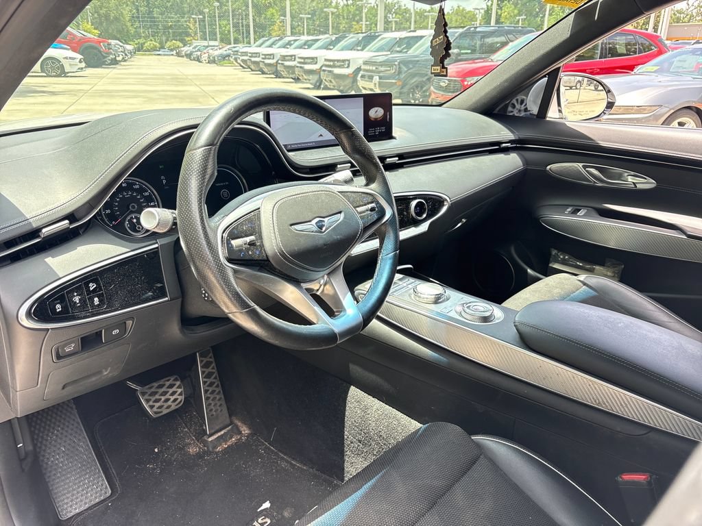 Used 2022 Genesis GV70 2.5T w/ Sport Prestige Package AWD/4WD image 6