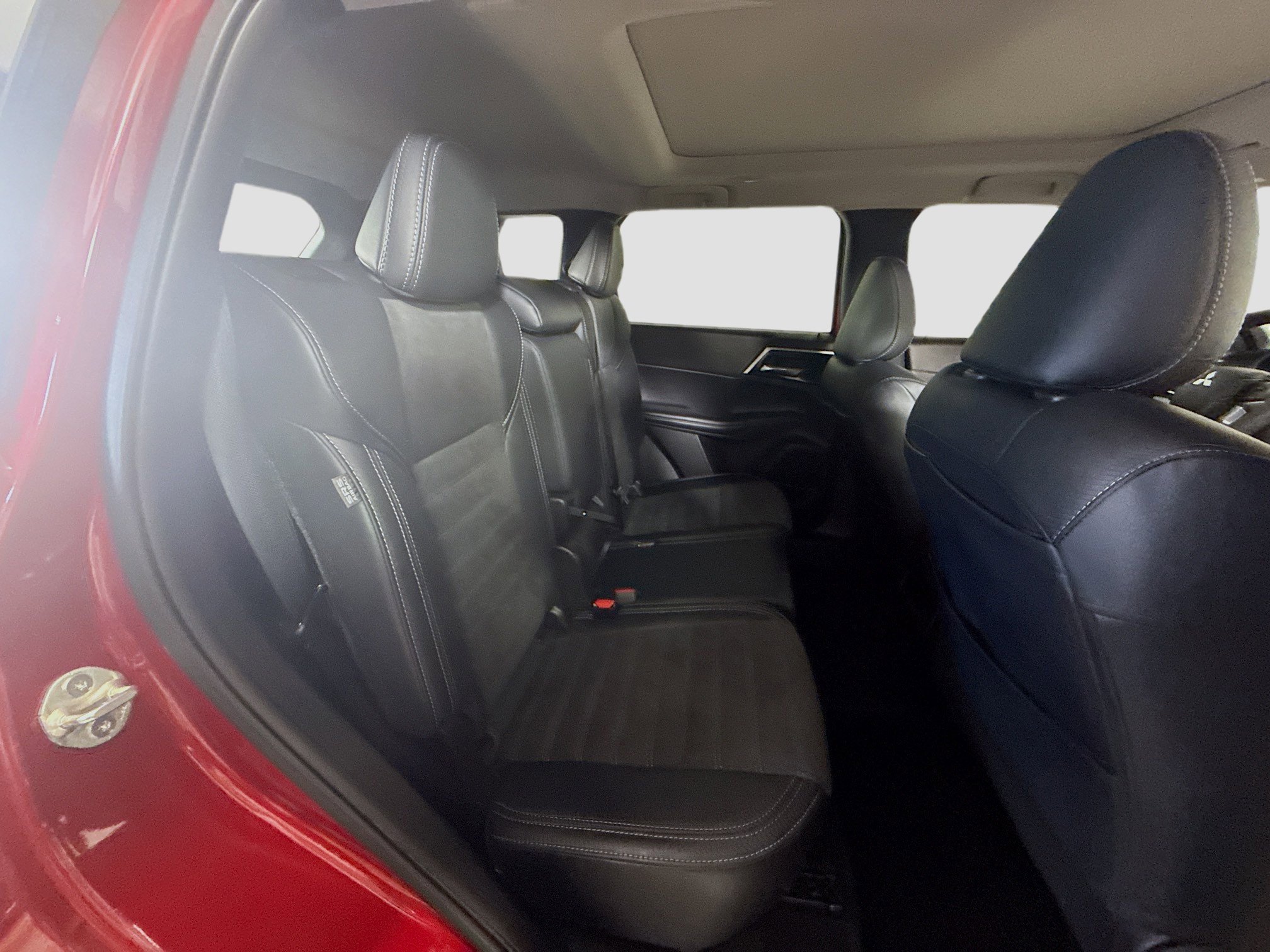 Used 2024 Mitsubishi Outlander SE image 27