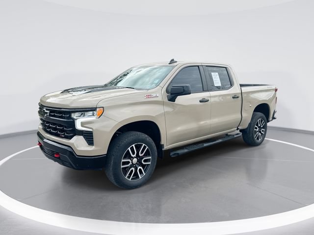 Used 2023 Chevrolet Silverado 1500 LT Trail Boss w/ Convenience Package II AWD/4WD image 1