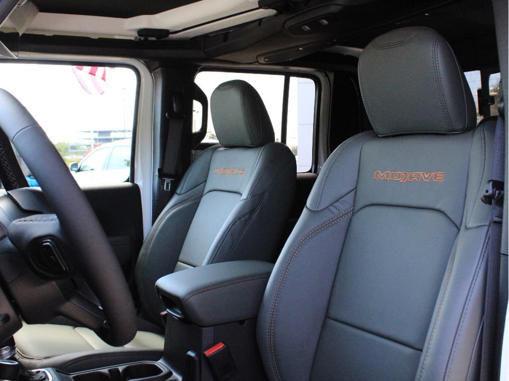 New 2026 Jeep Gladiator Mojave AWD/4WD image 10