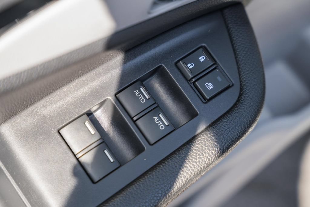 Used 2017 Honda Ridgeline RTL-E image 40