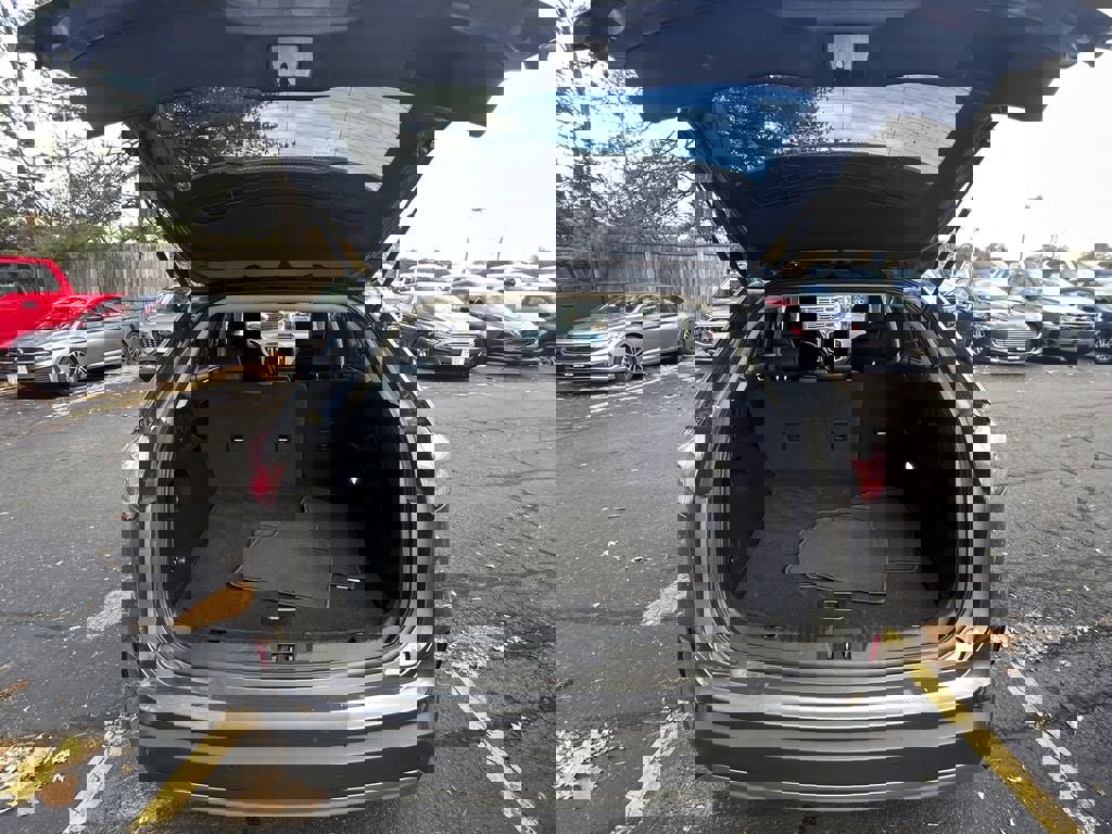 Used 2023 Ford Edge SEL AWD/4WD image 7