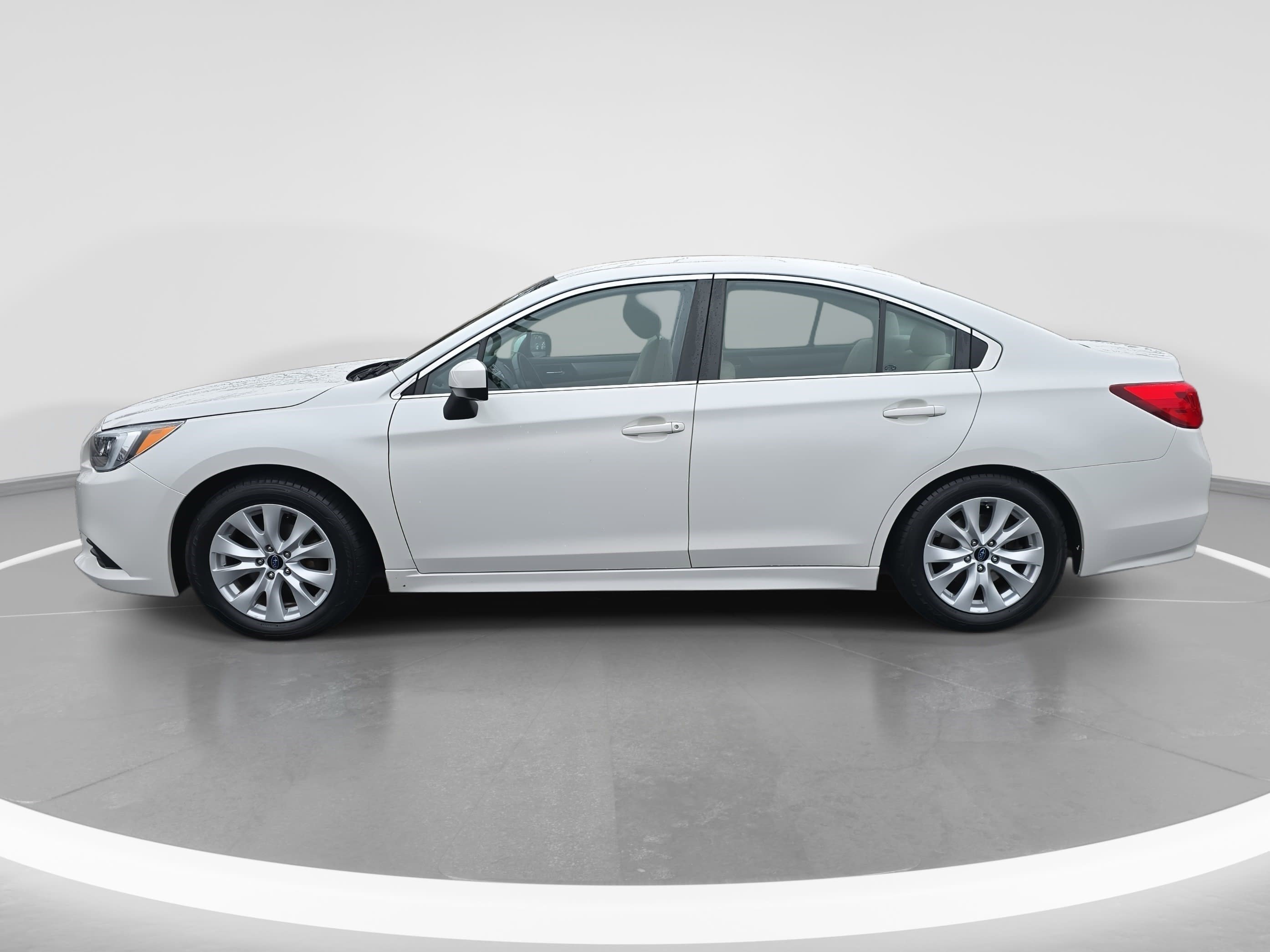 Used 2015 Subaru Legacy 2.5i Premium image 8