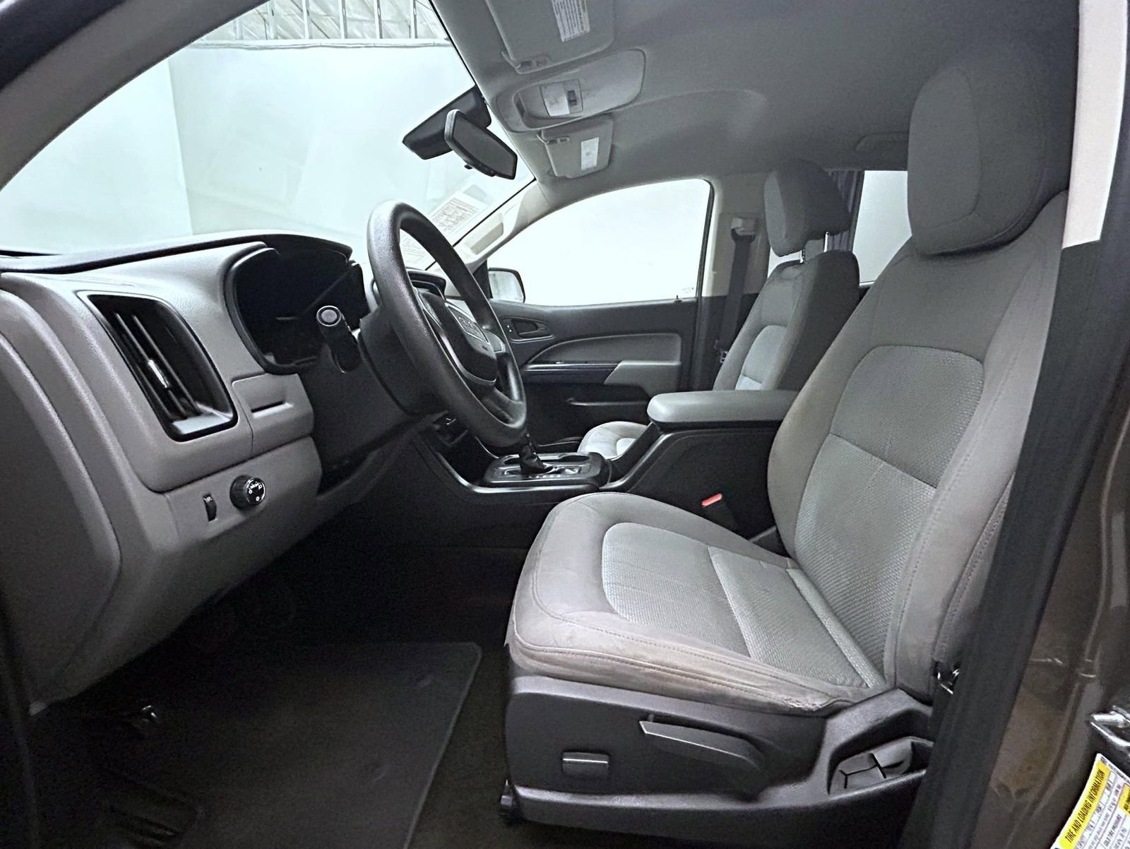 Used 2015 GMC Canyon 2WD Crew Cab w/ Convenience Package image 10