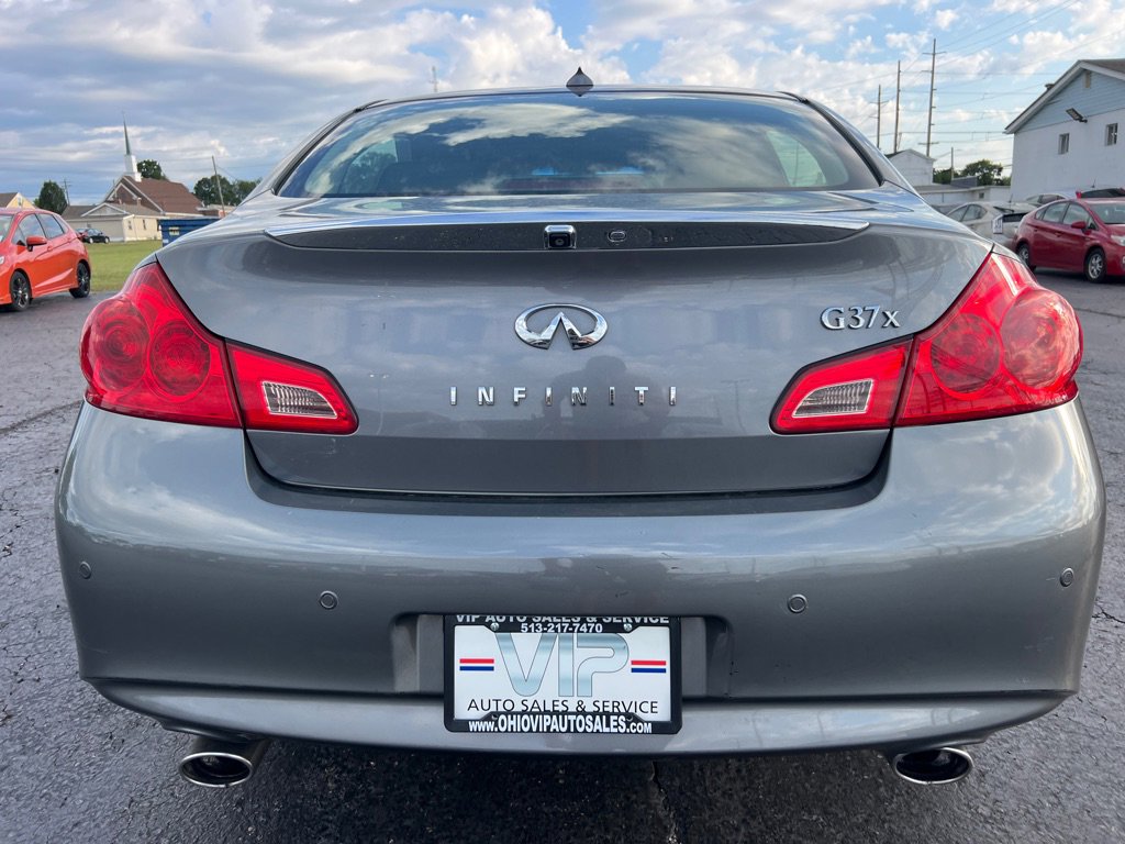 Used 2012 INFINITI G37 x w/ Premium Pkg image 6