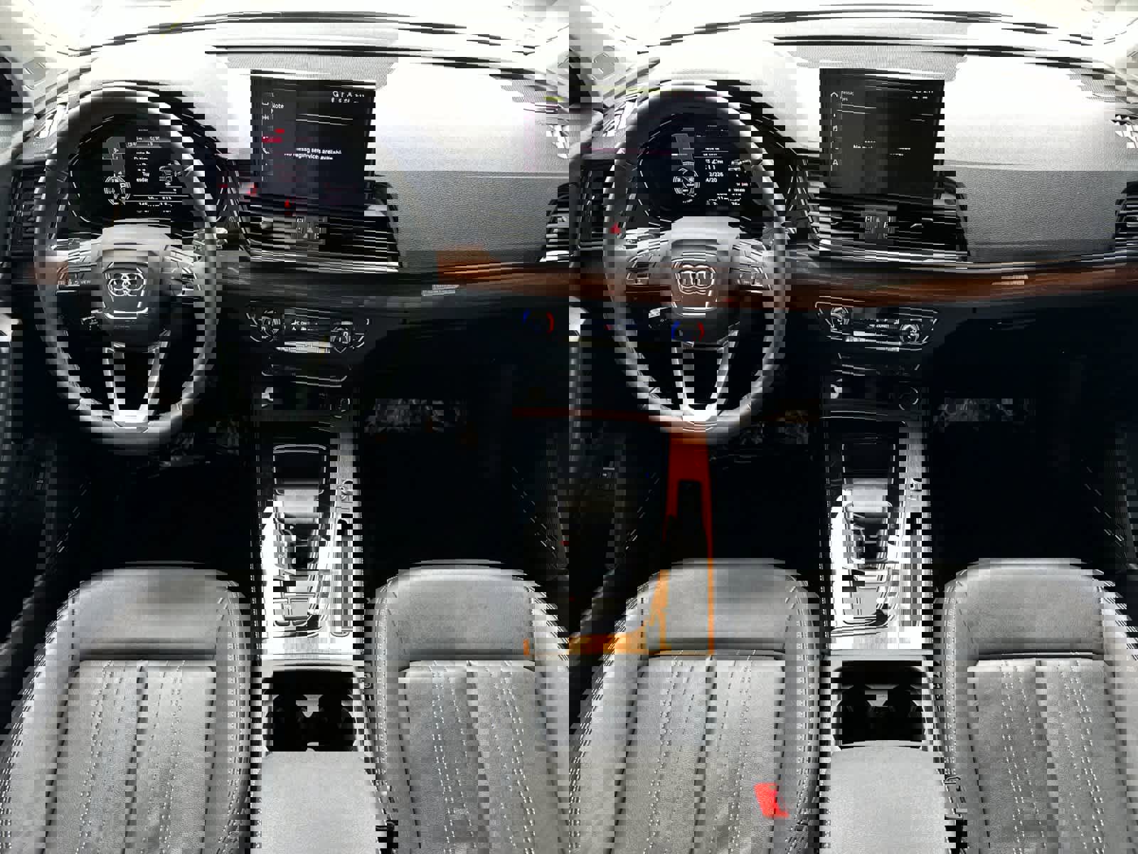 Used 2023 Audi Q5 2.0T Premium Plus w/ Premium Plus Package image 3