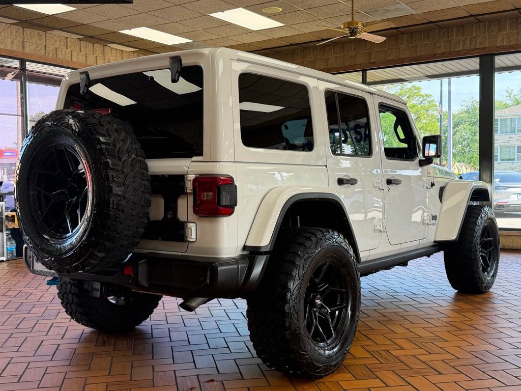 Used 2022 Jeep Wrangler Unlimited Rubicon 4xe w/ Cold Weather Group AWD/4WD image 8