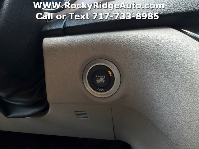 Used 2023 Chrysler Voyager LX FWD image 18