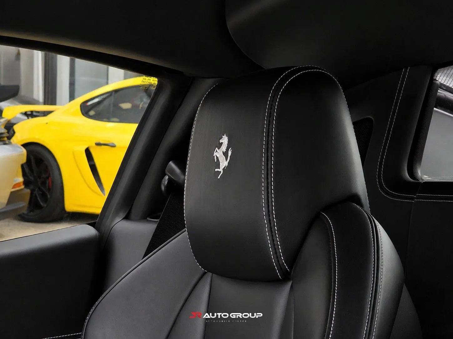 Used 2015 Ferrari 458 Italia Coupe RWD image 36