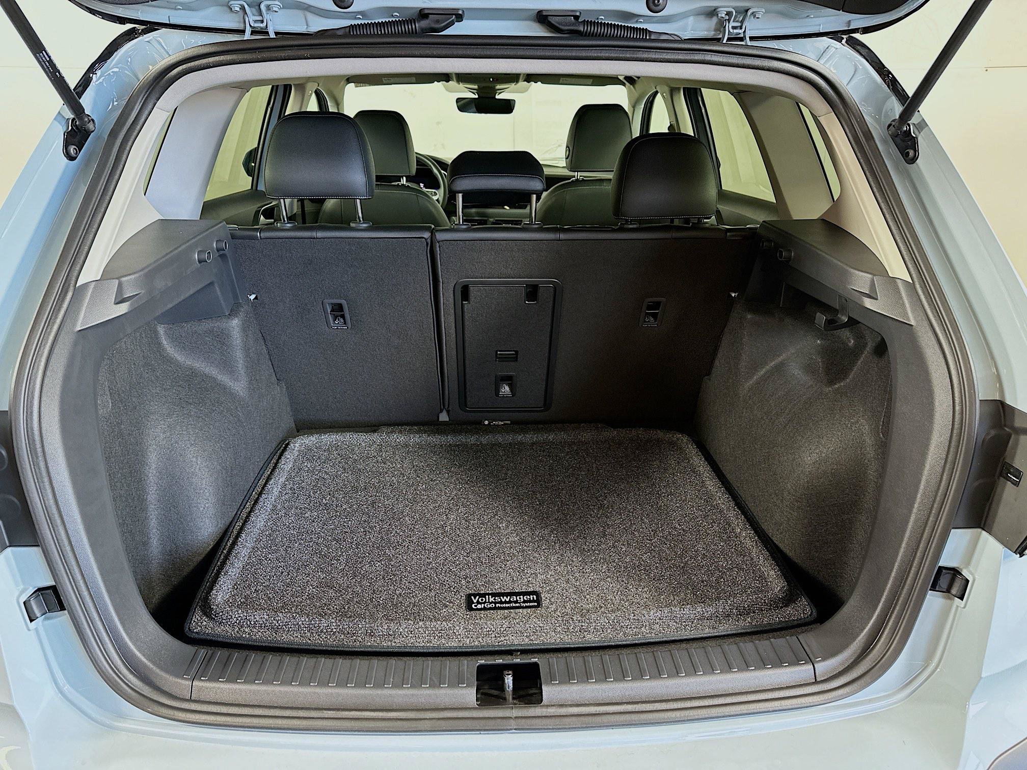 New 2026 Volkswagen Taos SE AWD/4WD image 24