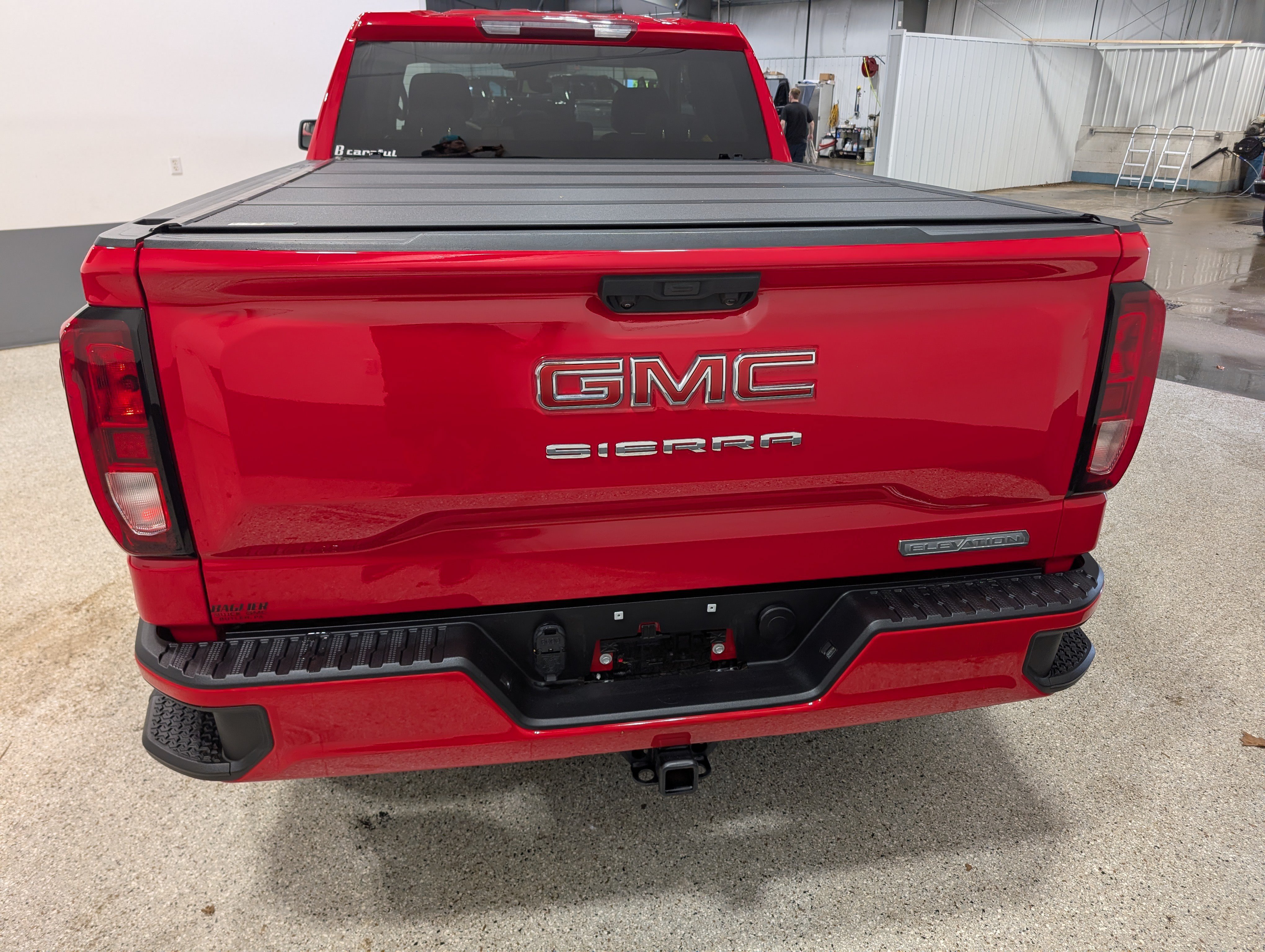 Used 2023 GMC Sierra 1500 Elevation AWD/4WD image 4