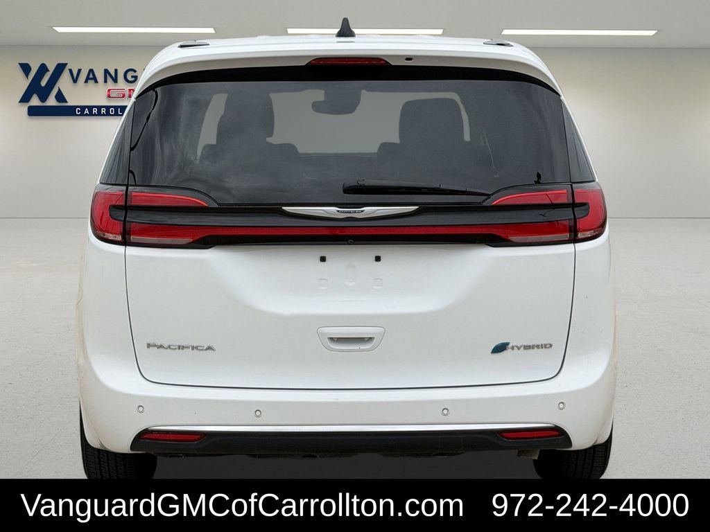 Used 2023 Chrysler Pacifica Touring-L FWD image 8