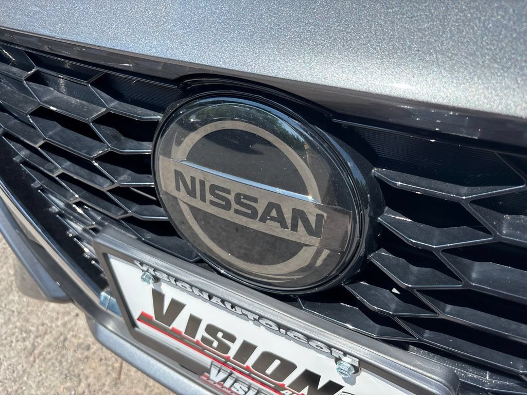 Used 2023 Nissan Sentra SV w/ SV Premium Package FWD image 9