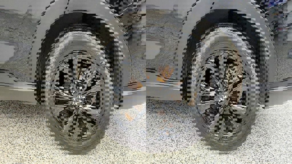 Used 2025 Honda CR-V Sport Touring image 9