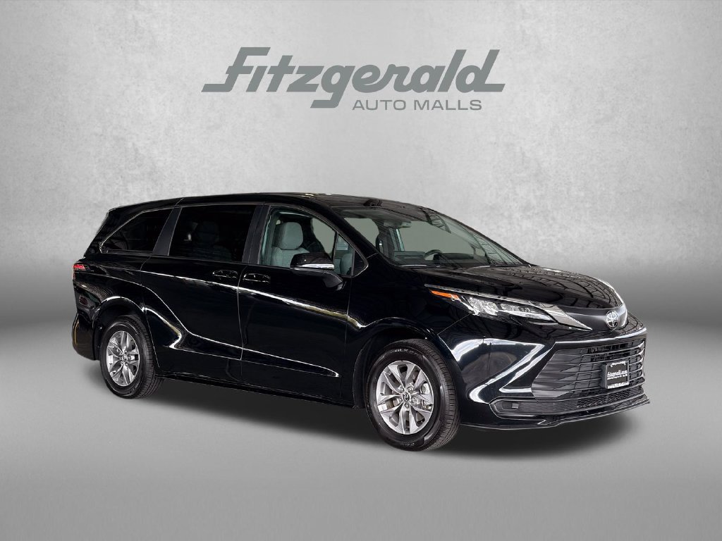 Certified 2026 Toyota Sienna LE