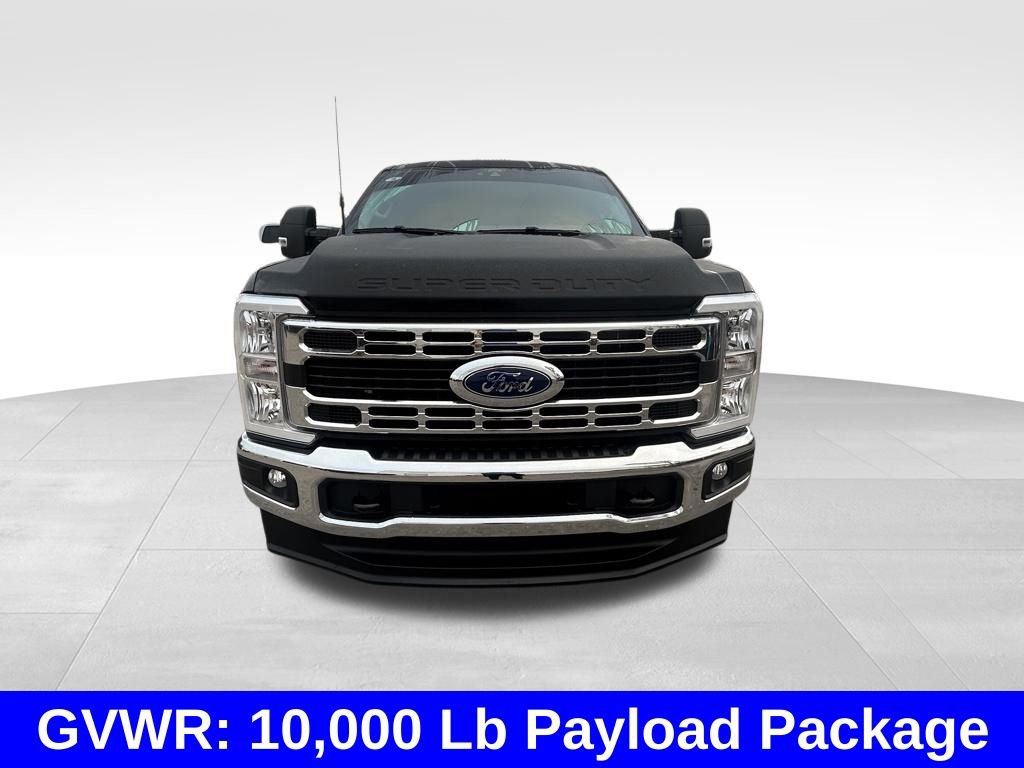 Used 2025 Ford F250 XLT image 9