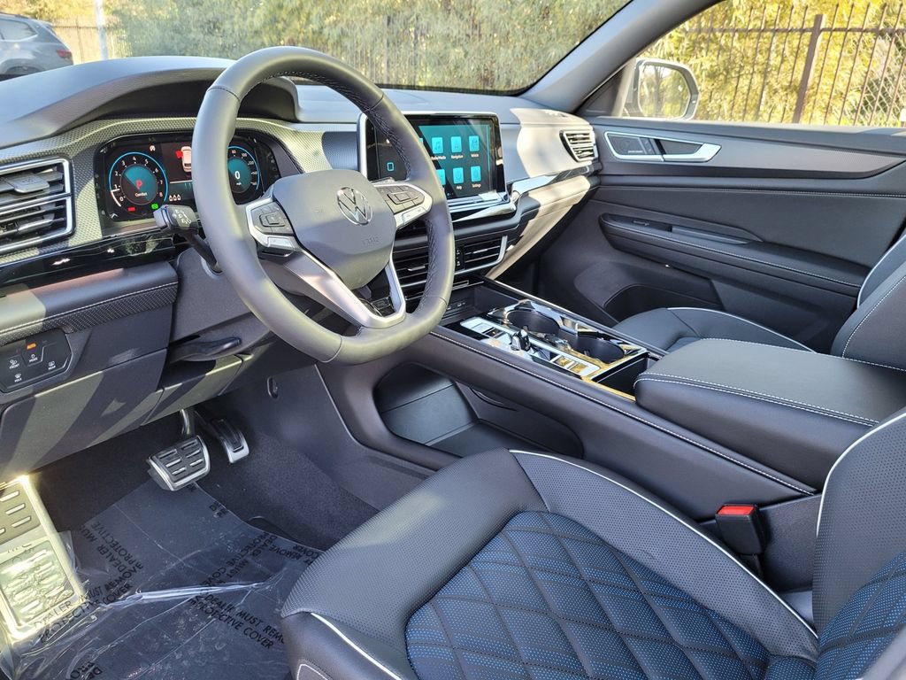 New 2026 Volkswagen Atlas Cross Sport SEL Premium R-Line AWD/4WD image 10
