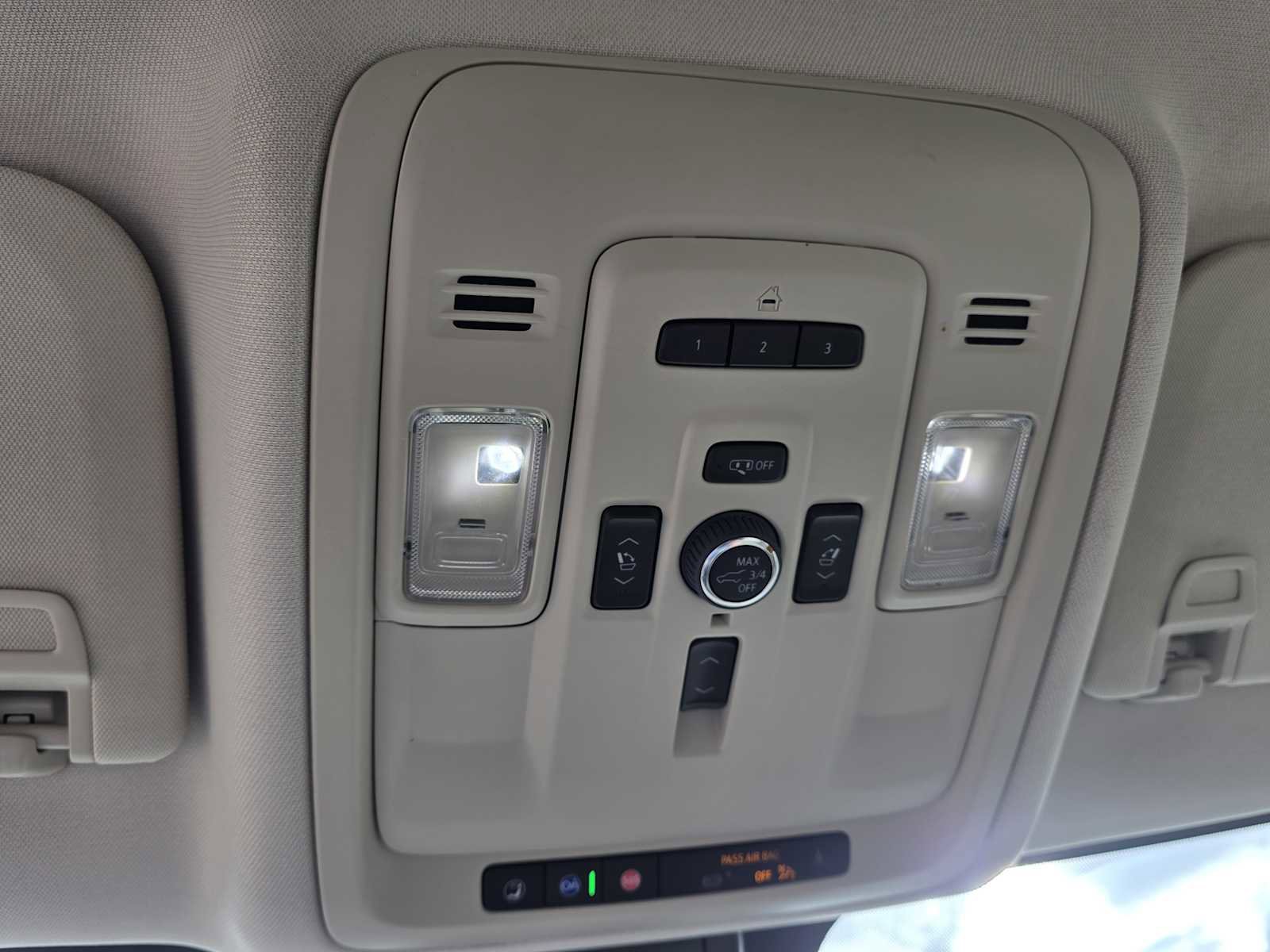 Used 2022 GMC Yukon XL Denali image 27