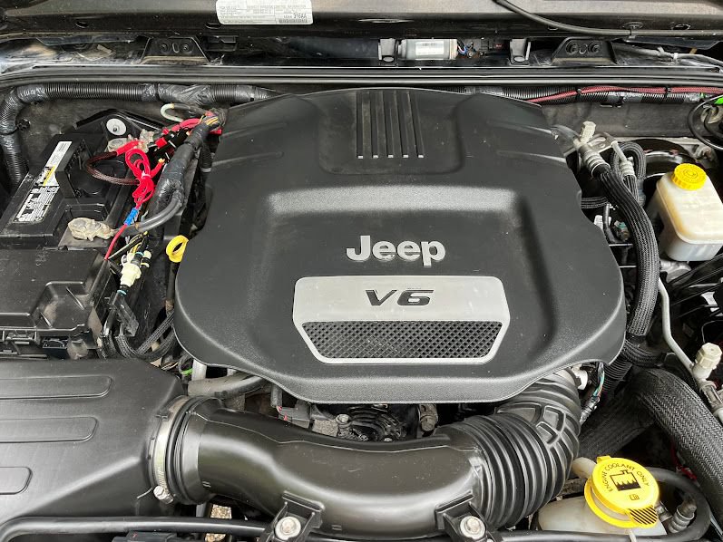 Used 2018 Jeep Wrangler Unlimited Sport S AWD/4WD image 23