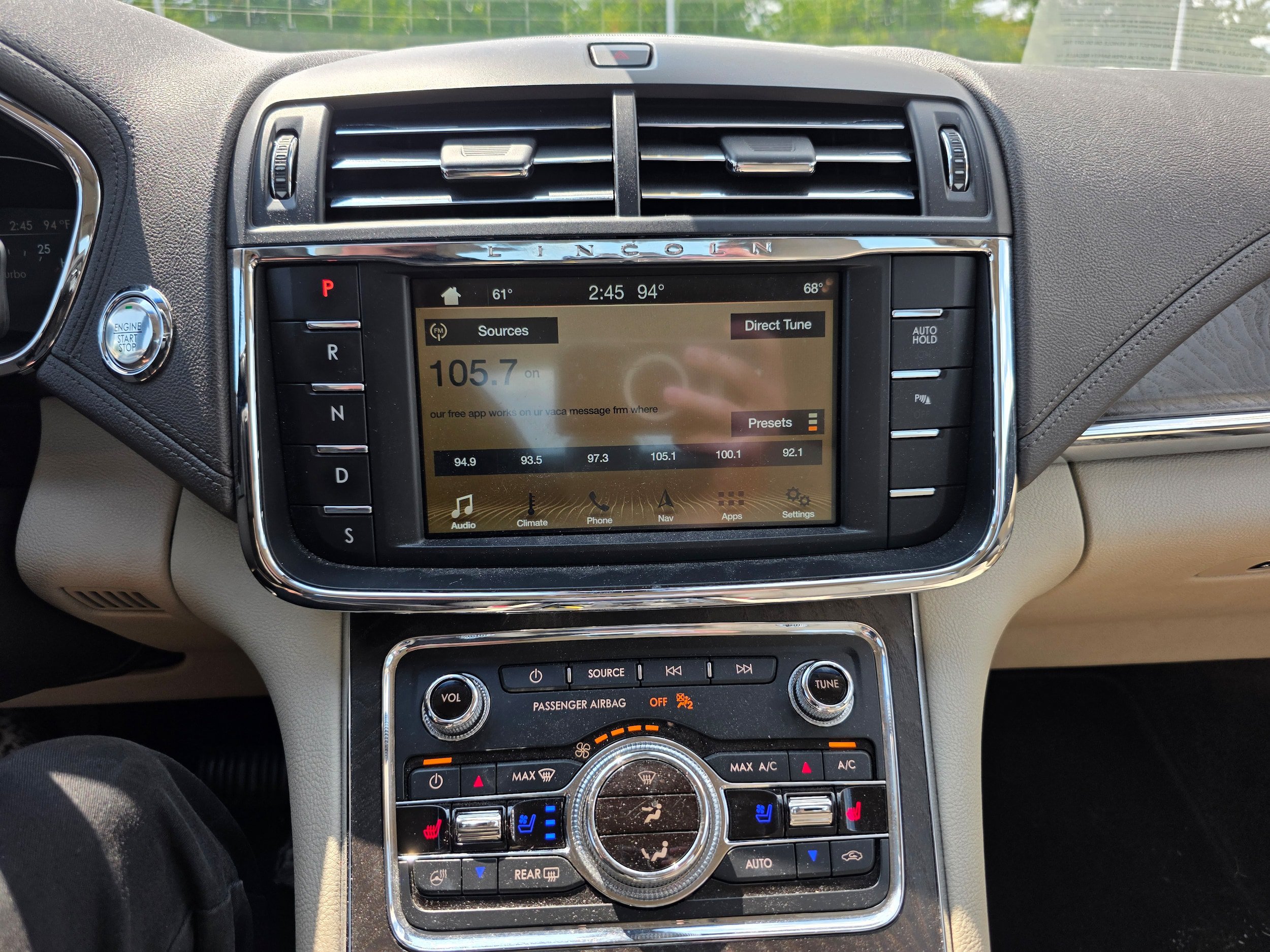 Used 2017 Lincoln Continental Reserve w/ Climate Package AWD/4WD image 12