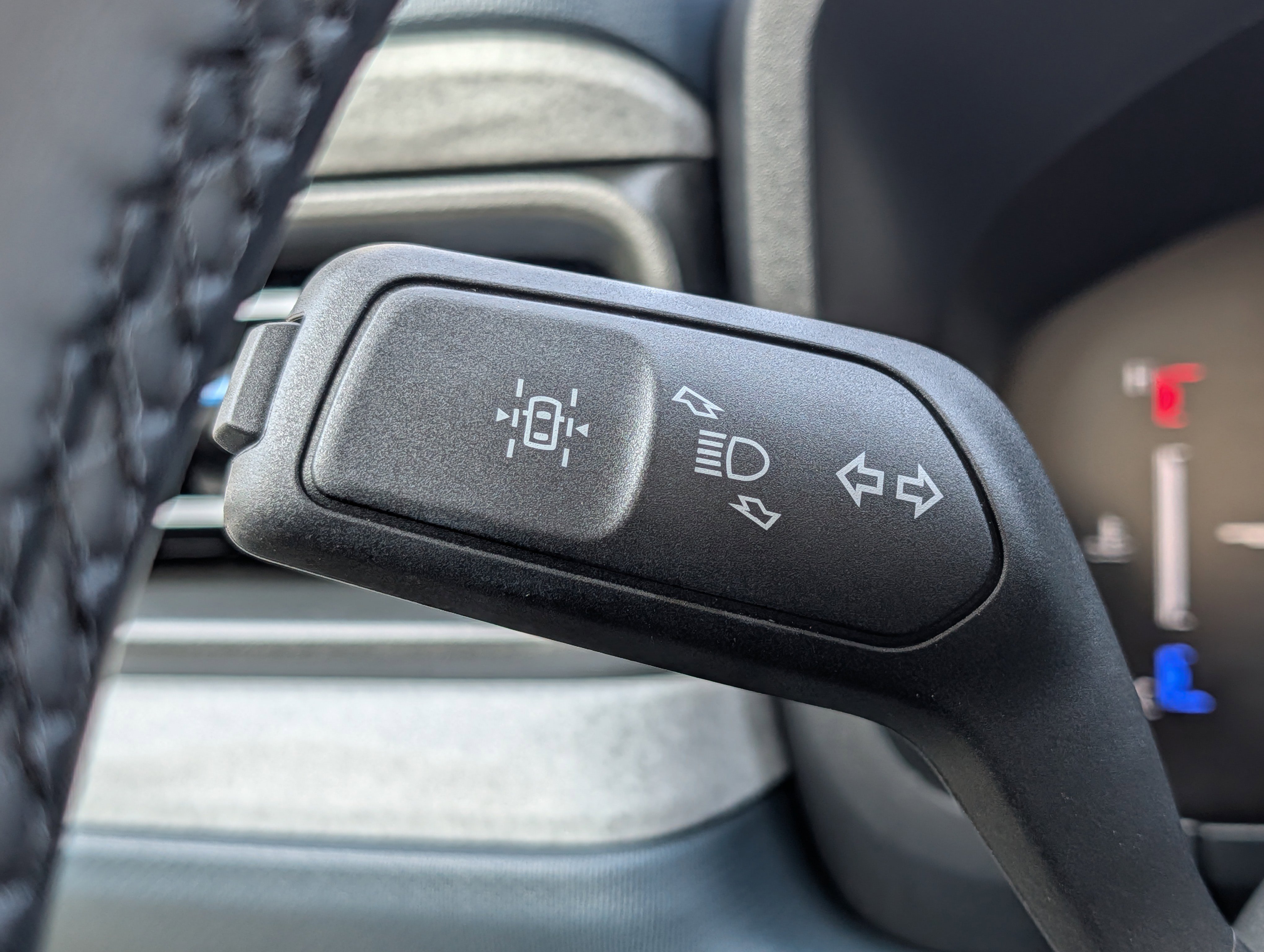 New 2025 Ford Maverick XLT w/ XLT Luxury Package image 24