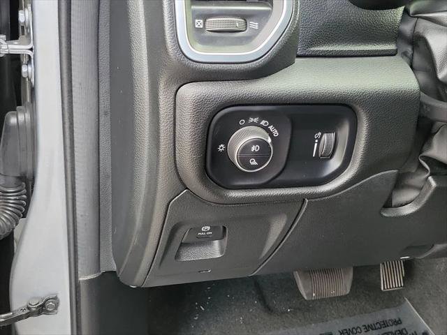 Certified 2024 RAM 1500 Big Horn AWD/4WD image 15