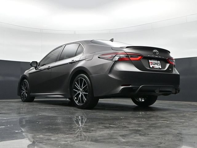 Used 2022 Toyota Camry SE FWD image 45