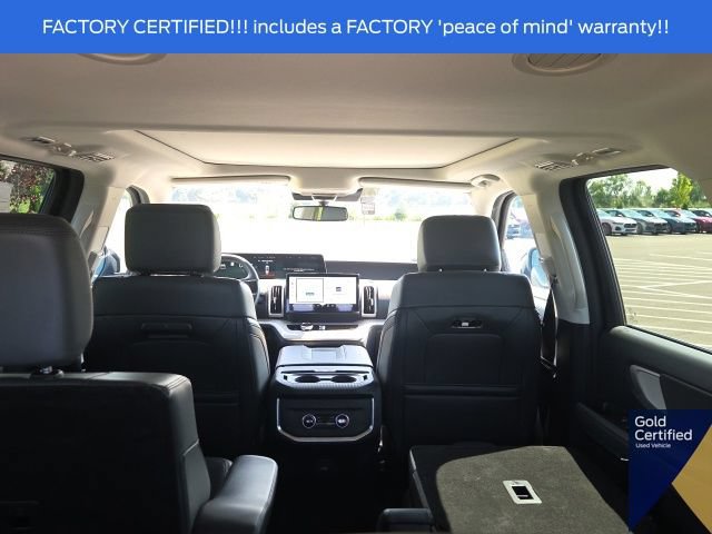 Used 2025 Ford Expedition Active AWD/4WD image 17