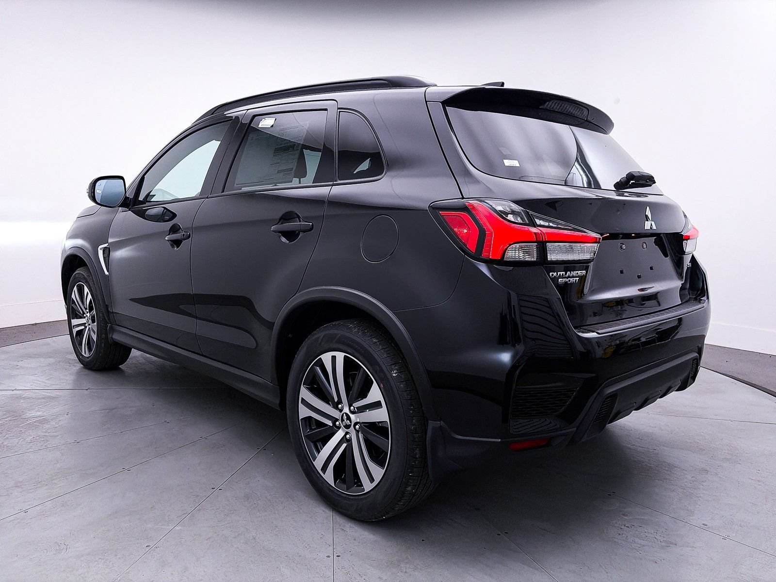 New 2026 Mitsubishi Outlander Sport SEL AWD/4WD image 4