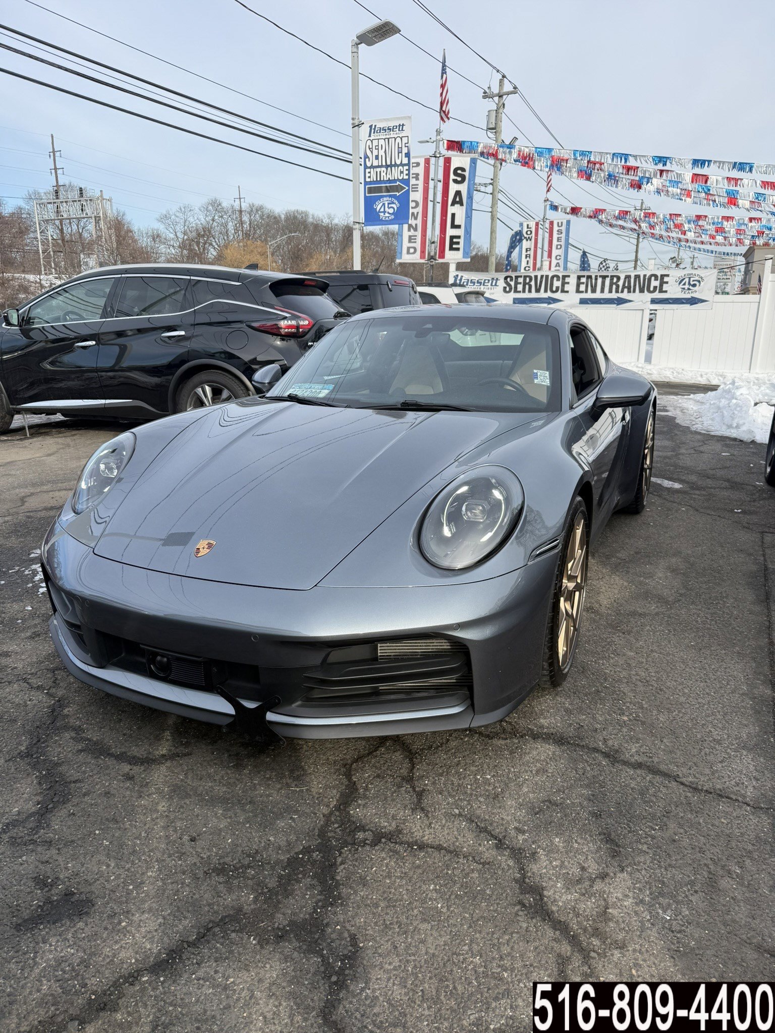 Used 2025 Porsche 911 Carrera image 6