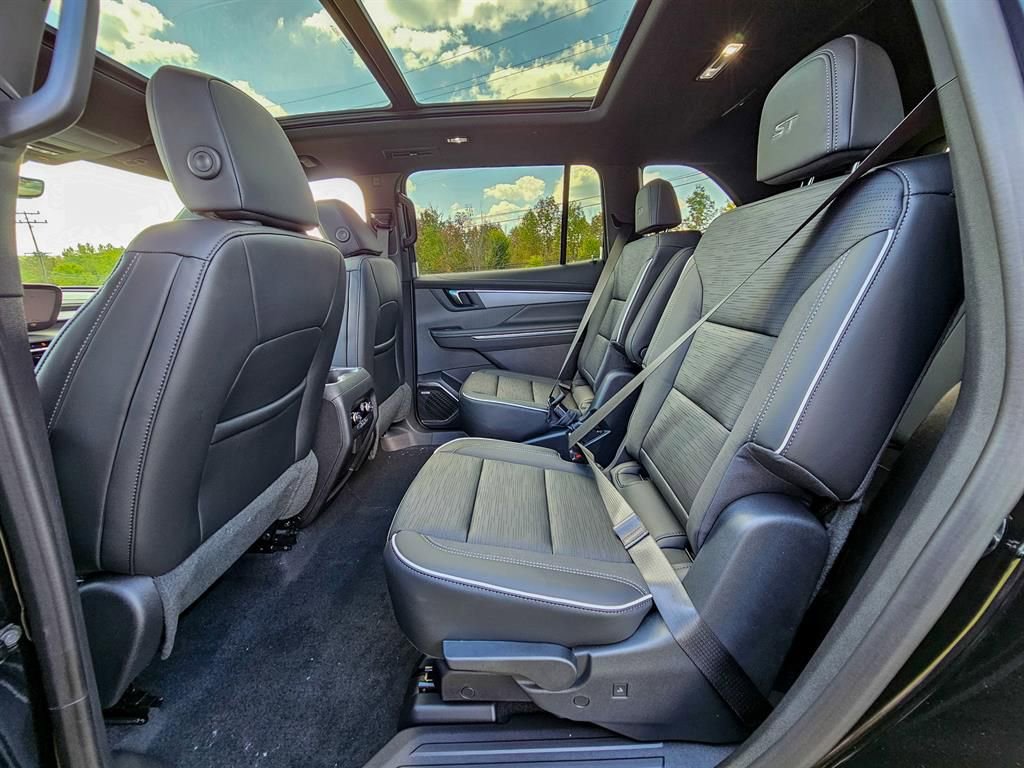 New 2026 Buick Enclave Sport Touring w/ Power Package image 36