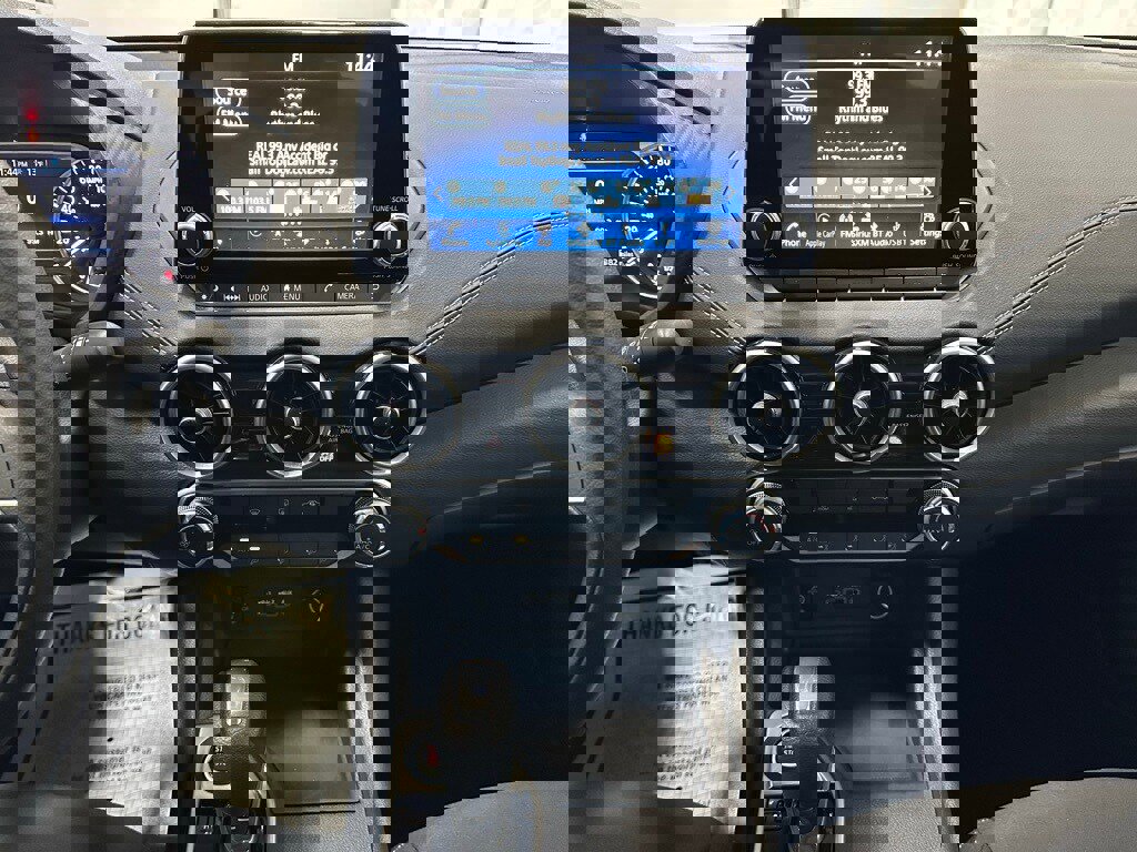 Used 2025 Nissan Sentra SV image 25