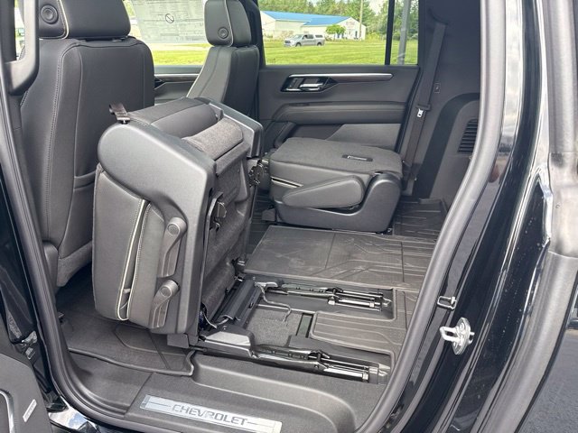 New 2026 Chevrolet Suburban Premier w/ Sun And Tow Package AWD/4WD image 69