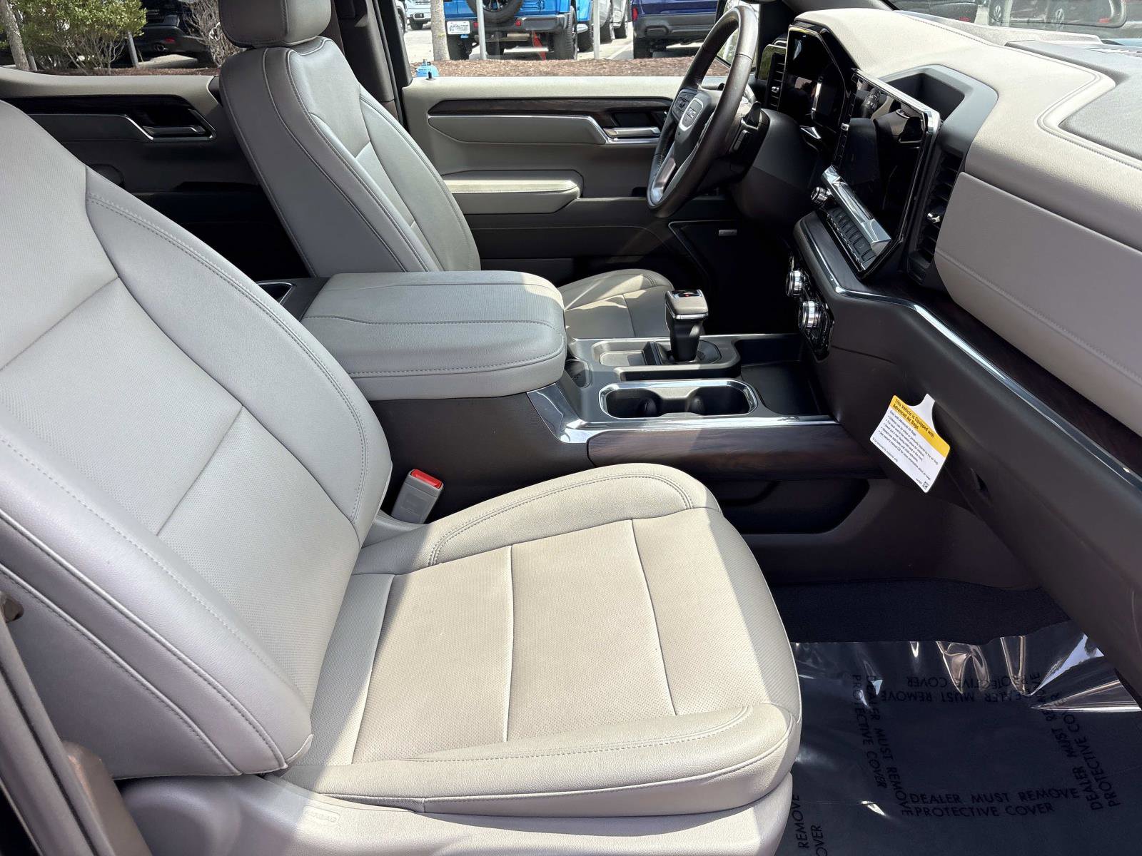 Certified 2023 GMC Sierra 1500 SLT w/ SLT Convenience Package image 36