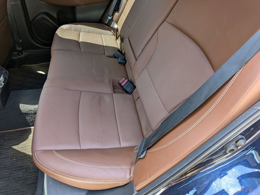 Used 2018 Subaru Outback 3.6R Touring AWD/4WD image 26