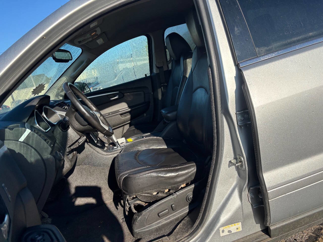 Used 2012 Chevrolet Traverse LT image 6
