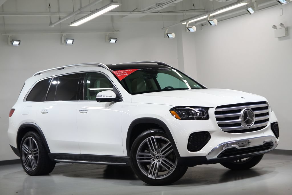 Certified 2026 Mercedes-Benz GLS 450 4MATIC image 9