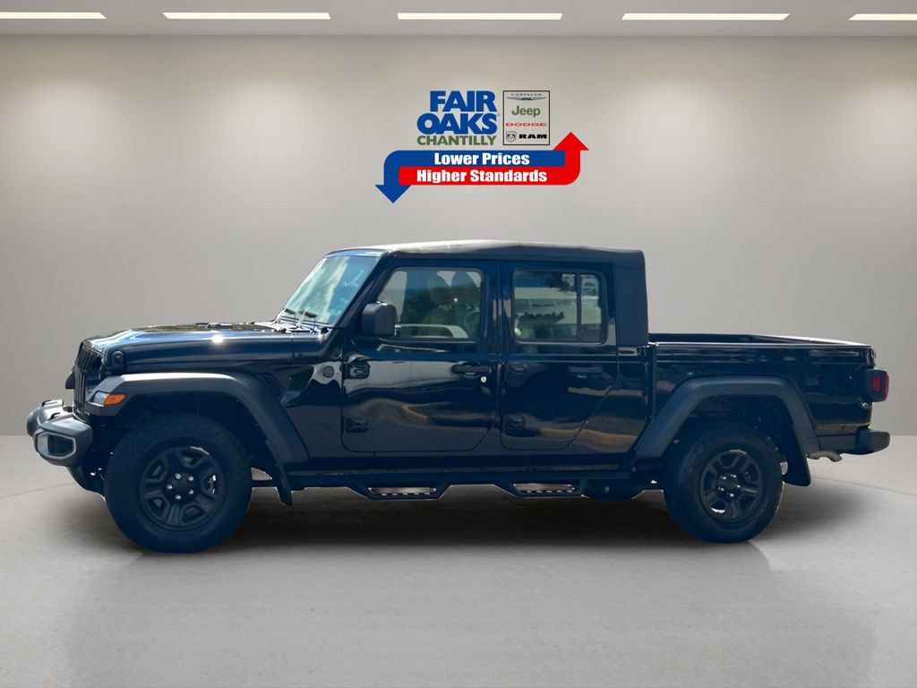 Certified 2023 Jeep Gladiator Sport w/ Trailer Tow Package image 13