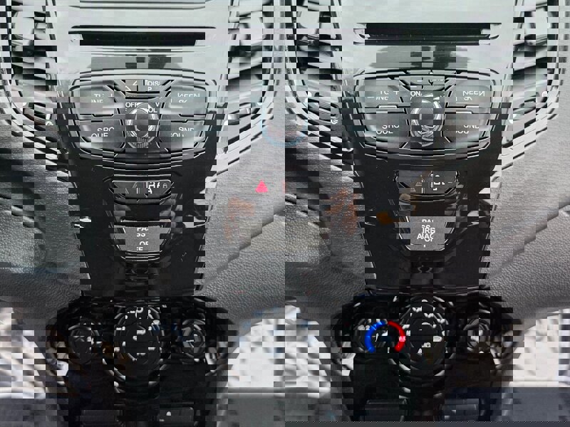 Used 2014 Ford Fiesta SE w/ Equipment Group 201A image 34